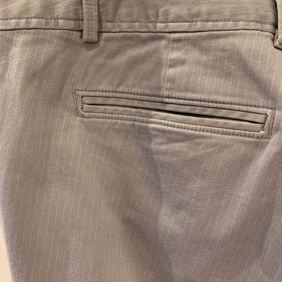 Banana Republic Capri pants, size 10-12 - Picture 4 of 8